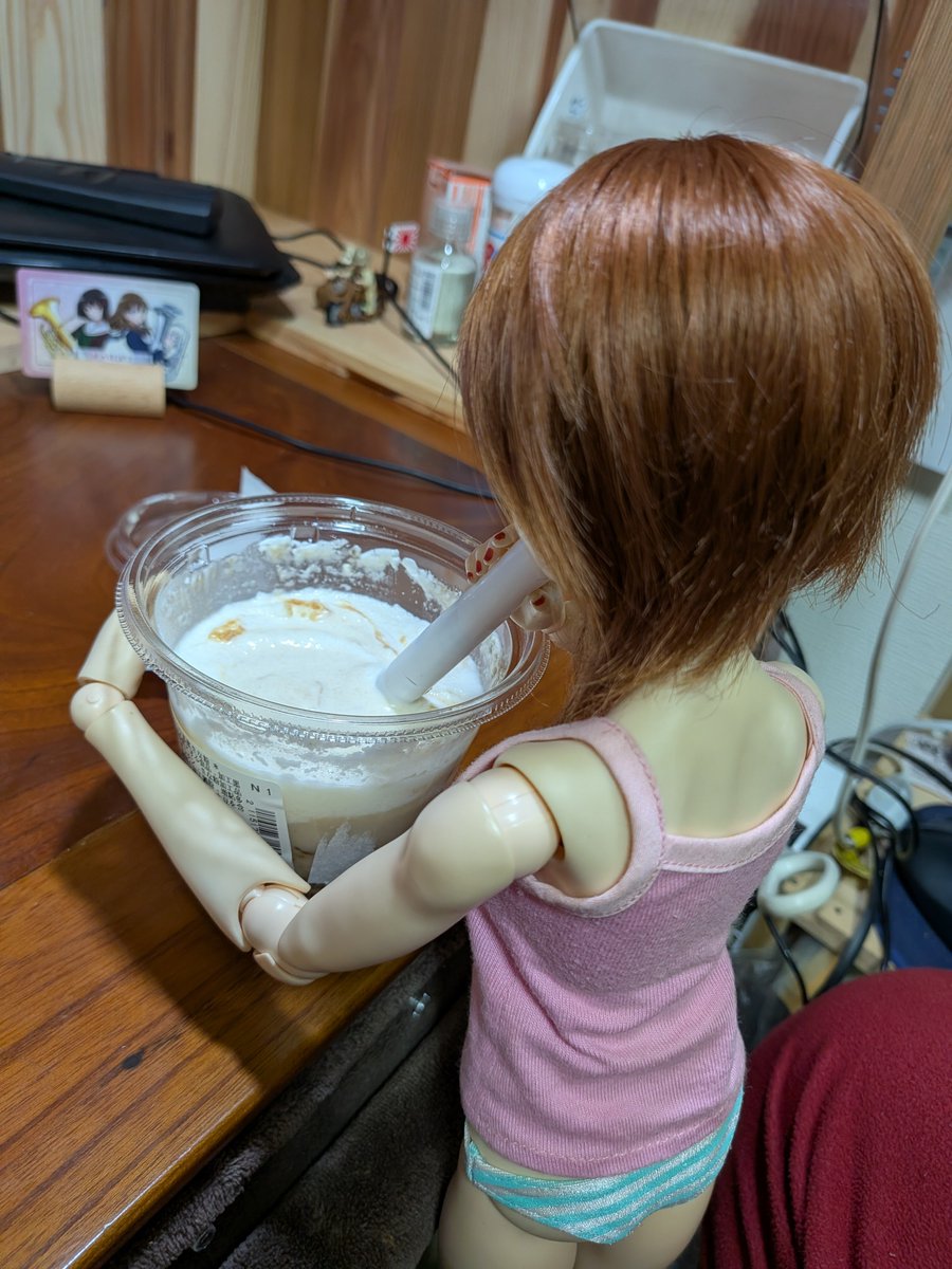 SAKAE_21_'s tweet photo. 『ちゅうぅぅ〜じゅるるるずぞぞぞ〜』
『ふぅ。旨かった♪』

一息かよ💧 https://t.co/pAAii4N9p6