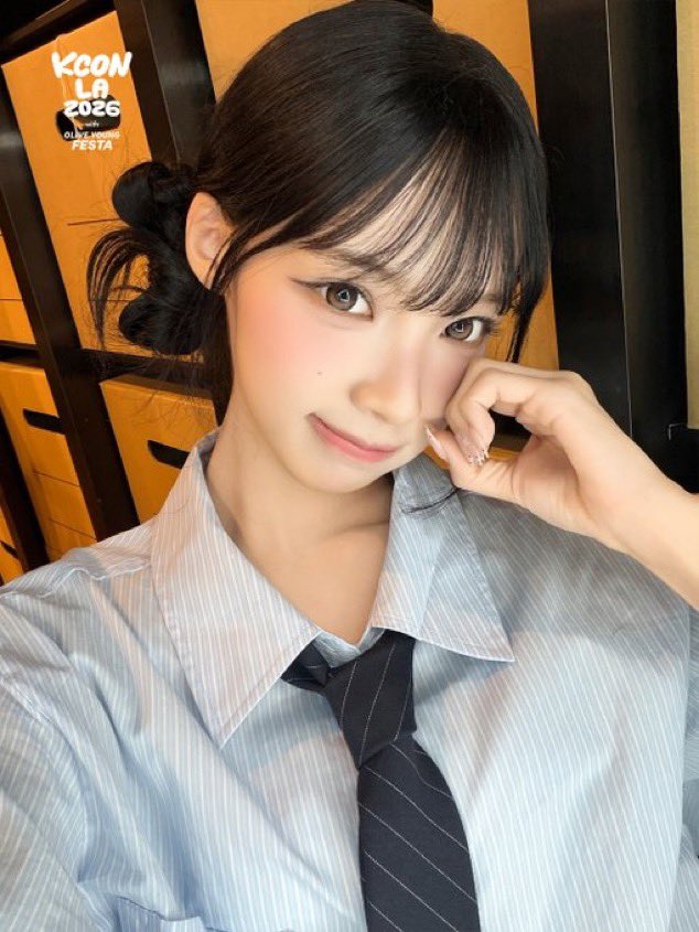 WoniGlobal's tweet photo. [260727 ] X | KCON

📸

#WONI for KCON 

Dear REMINE!
Love, RESCENE 💝

#WONI #원이 #ウォニ 
#RESCENE #리센느 #リセンヌ
@RESCENEofficial https://t.co/VhbZzmecvb
