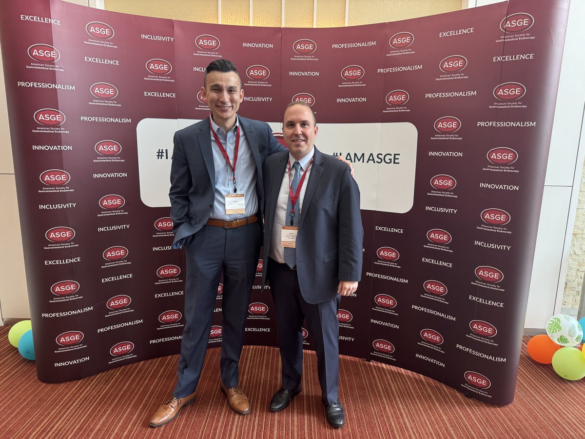 TomTielleman's tweet photo. An absolute honor to serve as the course co-director for the @ASGEendoscopy First Year Fellows Course alongside @rmulkimd. We hosted 125 fellows this weekend and it's always so energizing to see the excitement and eagerness of the new fellows. Even more so, I'm so appreciative of all of the friends, colleagues, and mentors that gave time out of their schedules to help put on an amazing course! Very very thankful to my GI family 🙏🏼