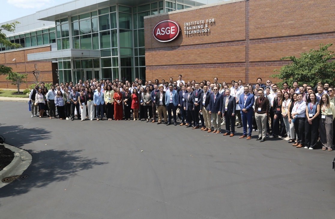 TomTielleman's tweet photo. An absolute honor to serve as the course co-director for the @ASGEendoscopy First Year Fellows Course alongside @rmulkimd. We hosted 125 fellows this weekend and it's always so energizing to see the excitement and eagerness of the new fellows. Even more so, I'm so appreciative of all of the friends, colleagues, and mentors that gave time out of their schedules to help put on an amazing course! Very very thankful to my GI family 🙏🏼