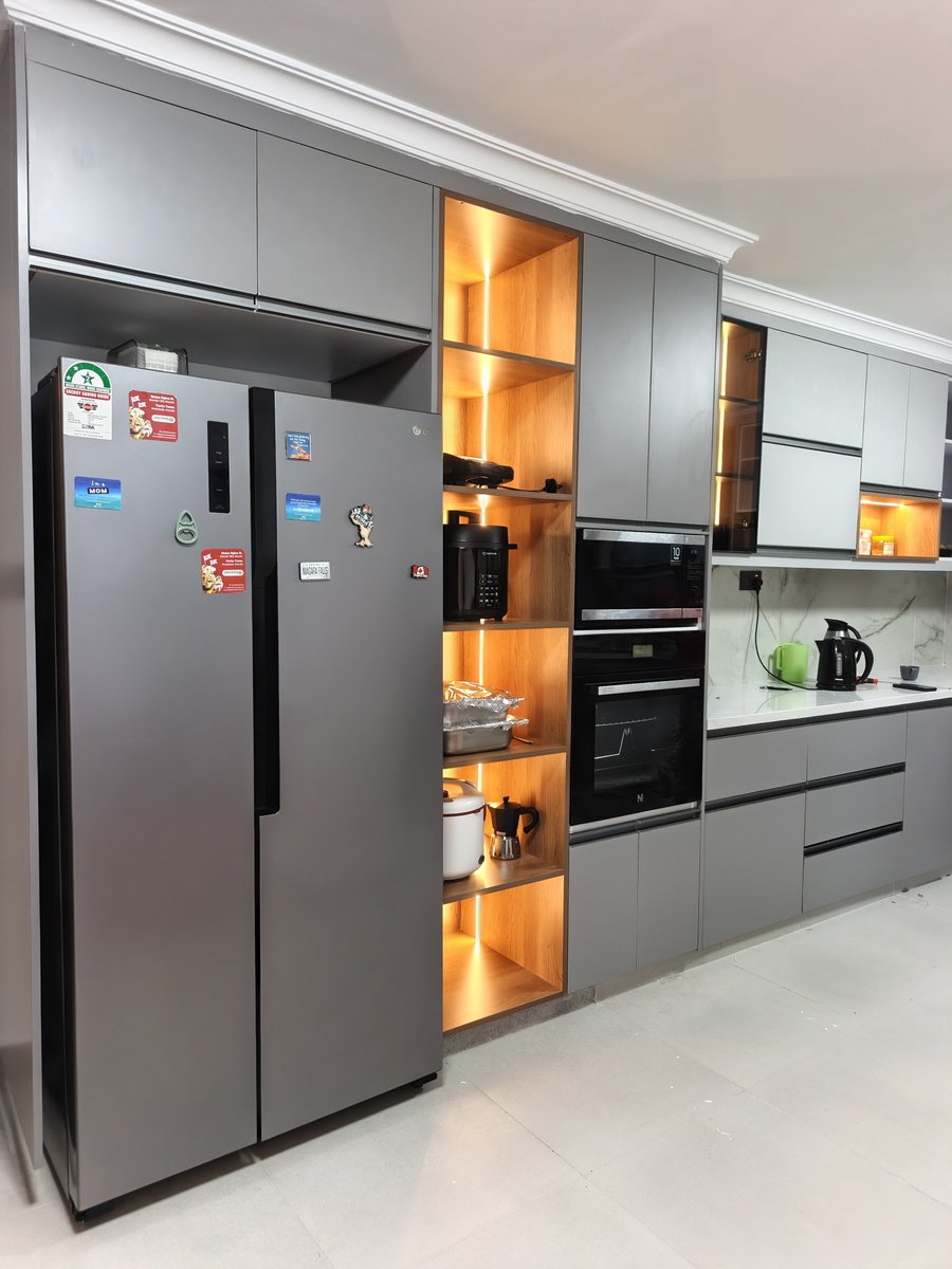 Charles_Barake's tweet photo. Final Outcome🔥🔥
Our goal was to turn an ordinary space into a kitchen that feels intentional, functional and beautiful. 
✳️Here’s how the journey went. 👇🏾 https://t.co/zHhlrxyfGo