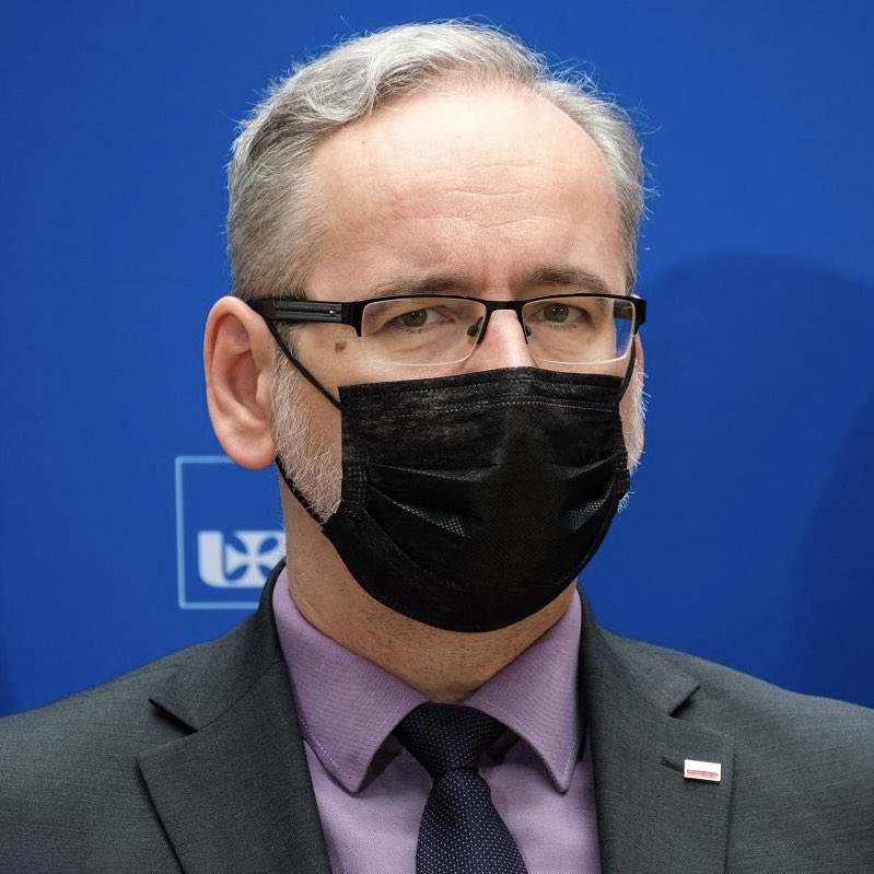 Wlodek_Skalik's tweet photo. Przypominam. Oto Adam Niedzielski, były minister zdrowia w rządzie Mateusza Morawieckiego. Współodpowiedzialny za covidowy terror i ponad 200 tysięcy nadmiarowych zgonów. https://t.co/KcvmJOz8kV