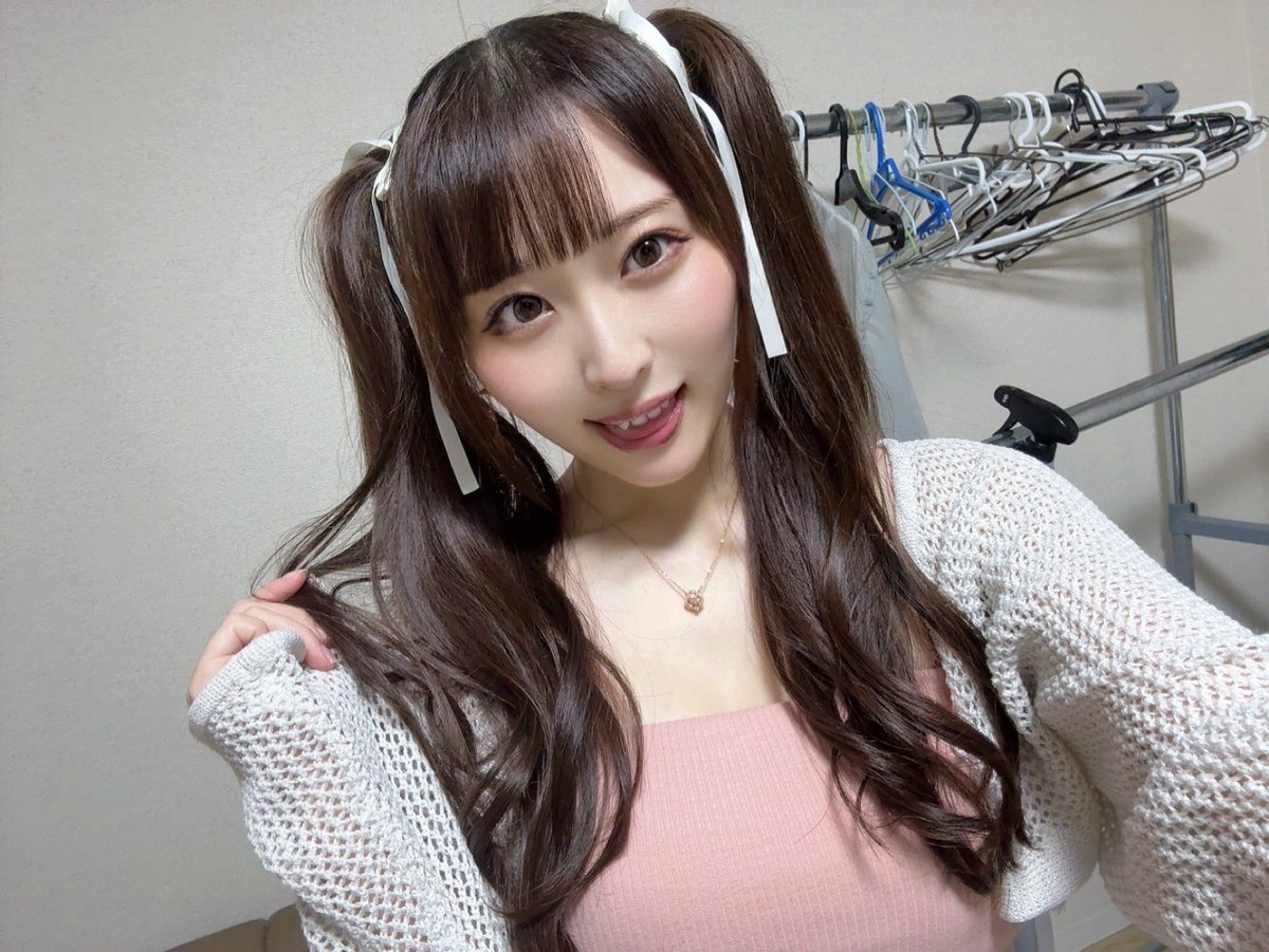 瀬口こころ🩵『愛はとても』サブスク解禁!! (@dongurikokoro) / Posts / X