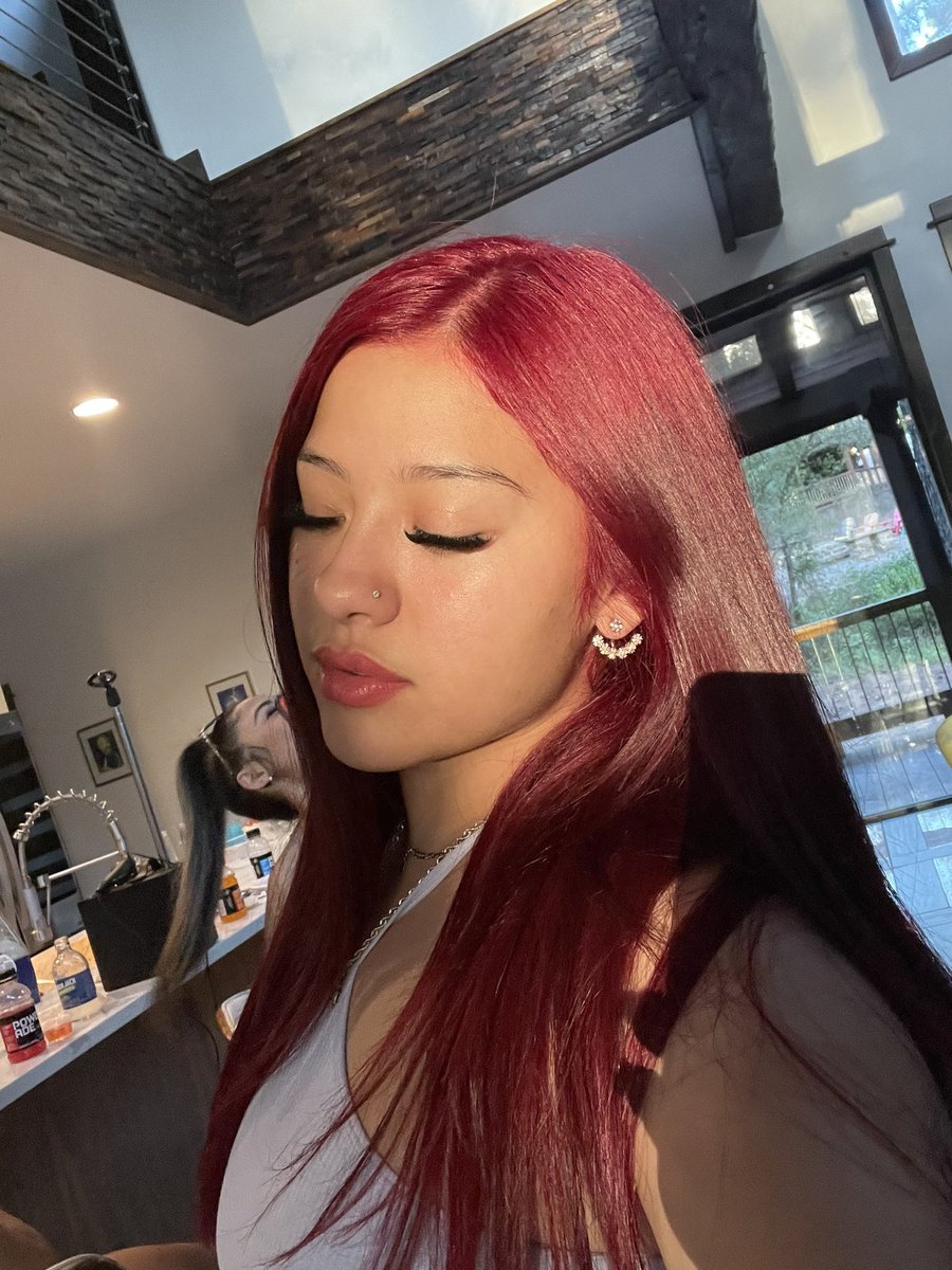 teresaa009's tweet photo. FaceTime anyone 🌹😇 https://t.co/s0myFxXZU3