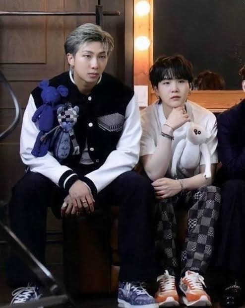 minimeowngi's tweet photo. couldn't be my boys namgi https://t.co/PKfKXKOjM5