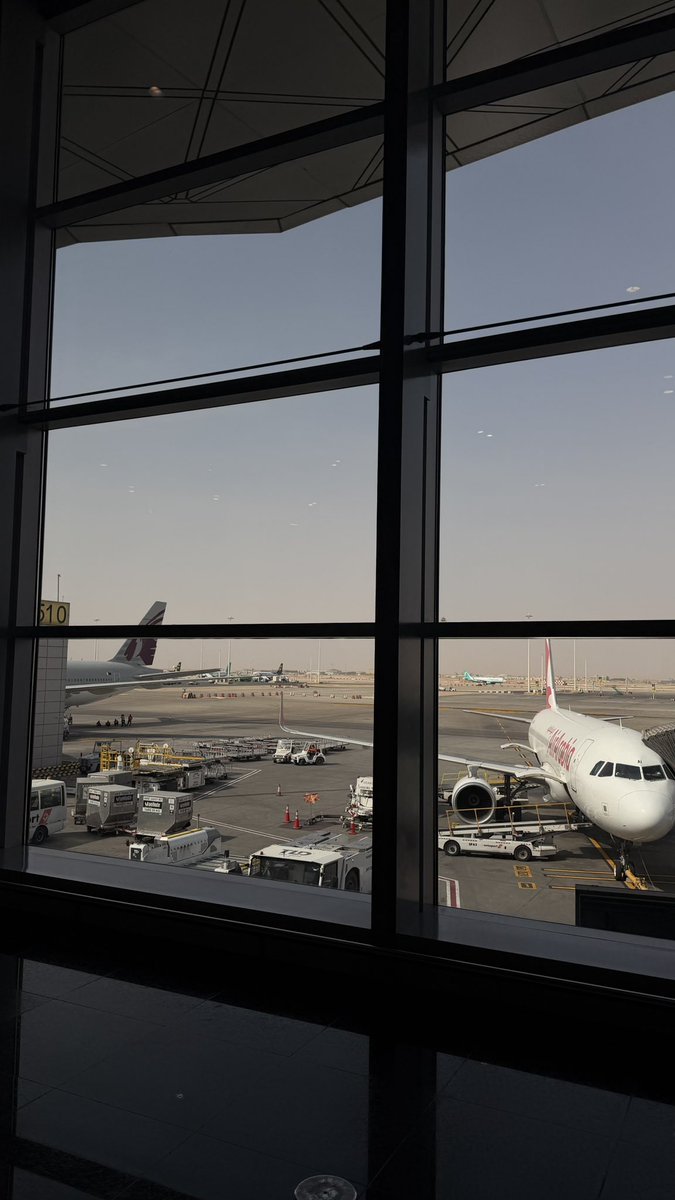 Severruus's tweet photo. ✈️ https://t.co/OTP2CGdRf3