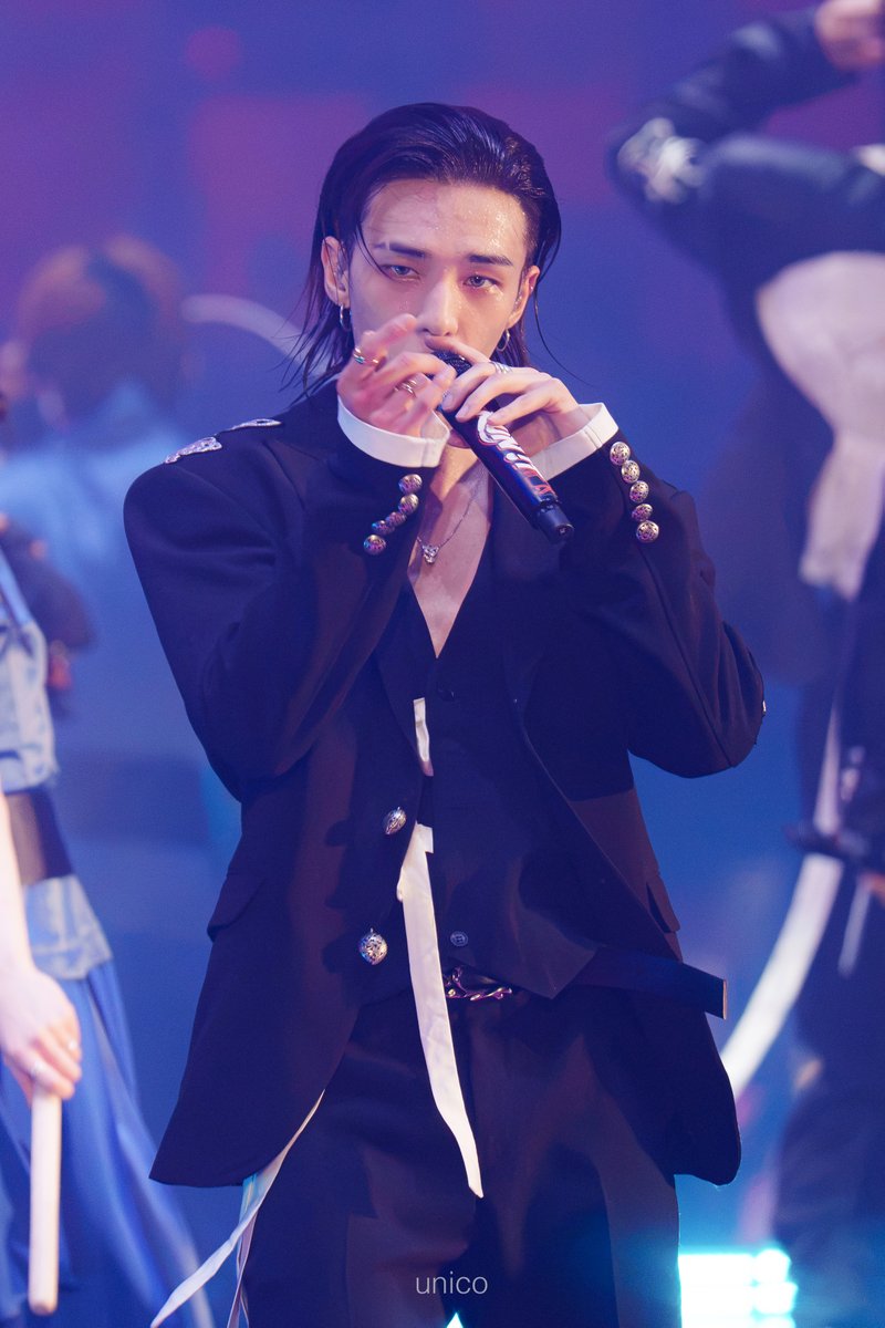 unico190402's tweet photo. 260726 Stray Kids RUN IT SEOUL D2 #hyunjin #현진 #straykids #스트레이키즈 https://t.co/uqWSsXCiWh