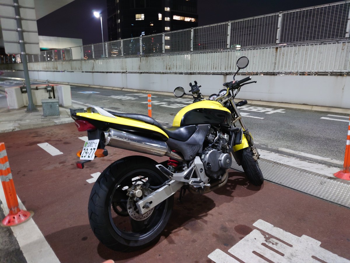 punchan3103's tweet photo. 高速デビュー。
速度出るとめっちゃこえぇ。 https://t.co/zq56gtKyXf