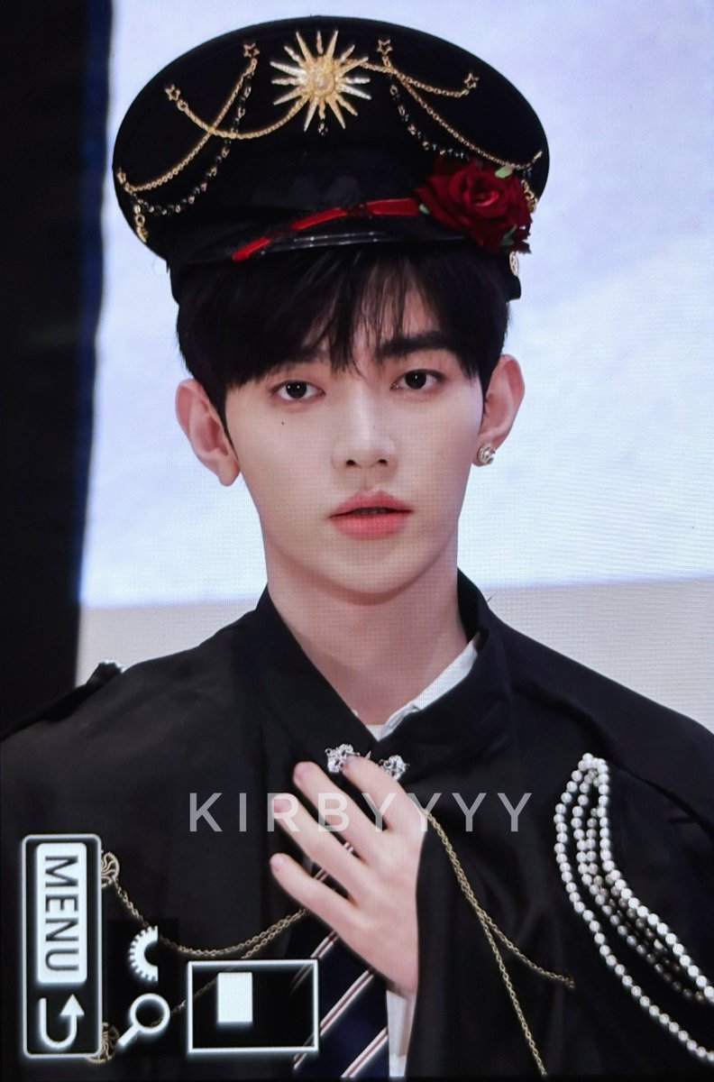 kirbyyyyy__'s tweet photo. 260727 팬싸

#장하오 #章昊 #ZHANGHAO #ジャンハオ #AND2BLE      #앤더블 https://t.co/nBdpxdZWlr