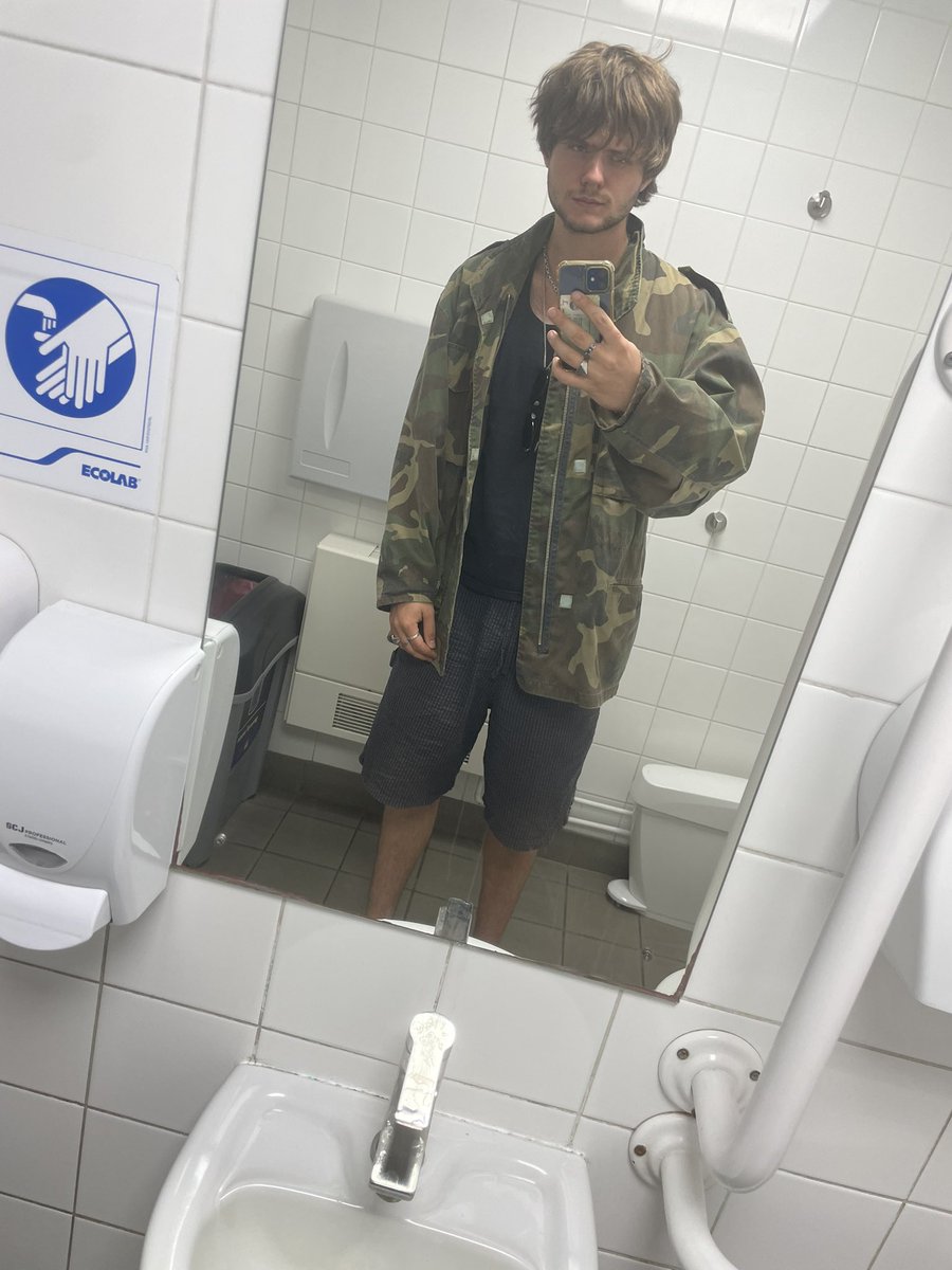 ᛉ 𝕻𝖊𝖆𝖗 𝕮𝖍𝖚𝖉 🏴‍☠️🇸🇱⚡️ tweet media