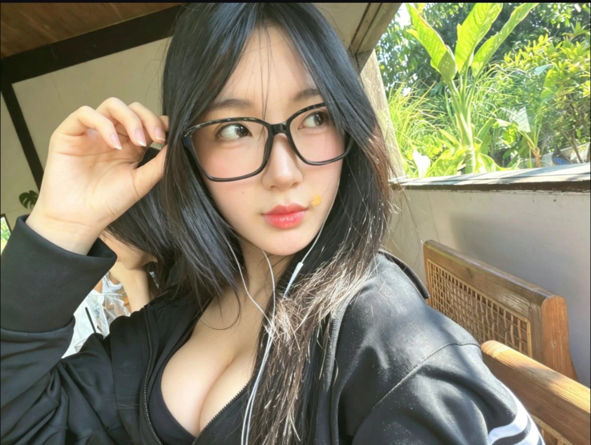 backupeai's tweet photo. Hepii
#MonDeyin https://t.co/iwz1kpfroa