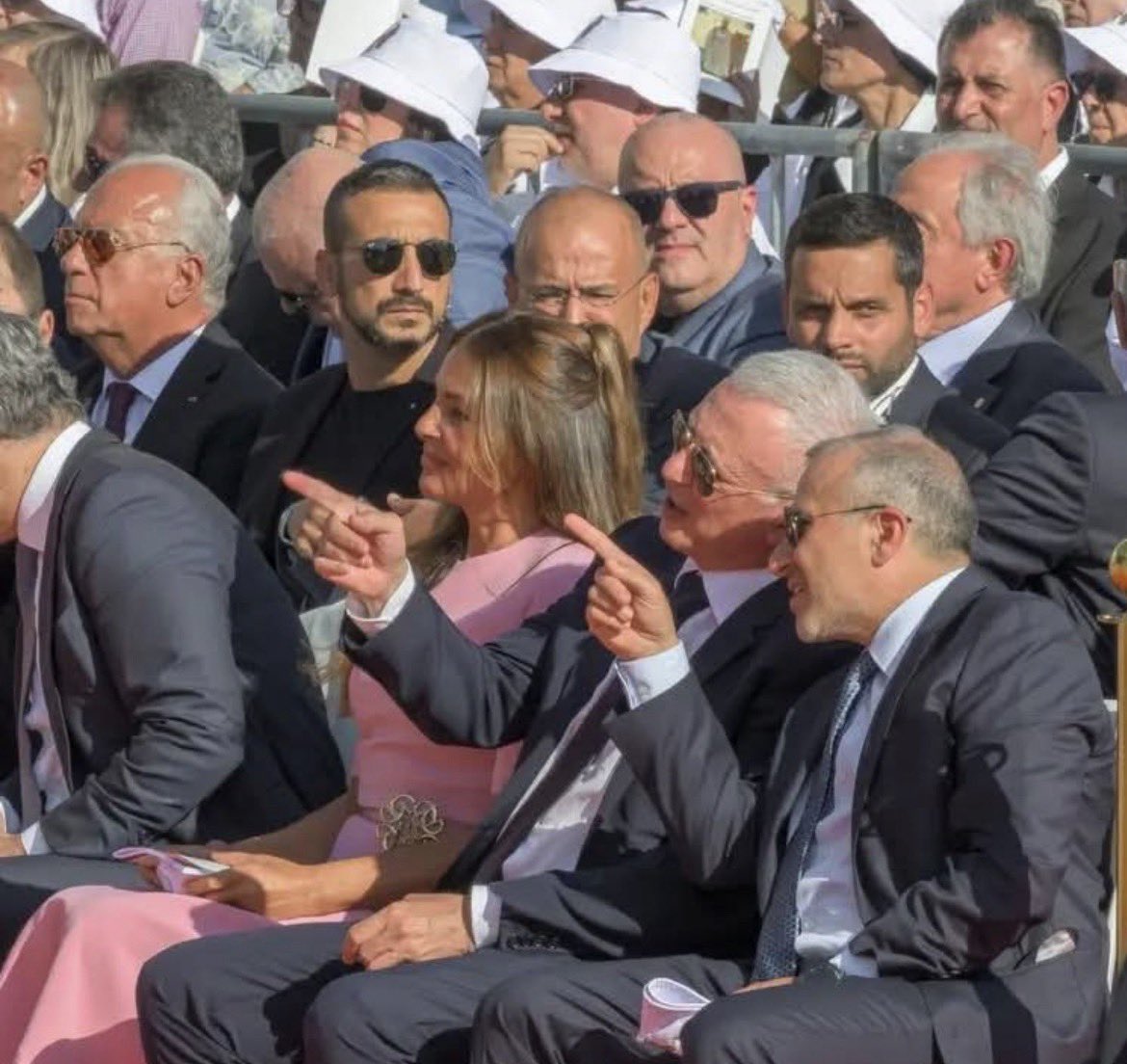 Mme Saade tweet media