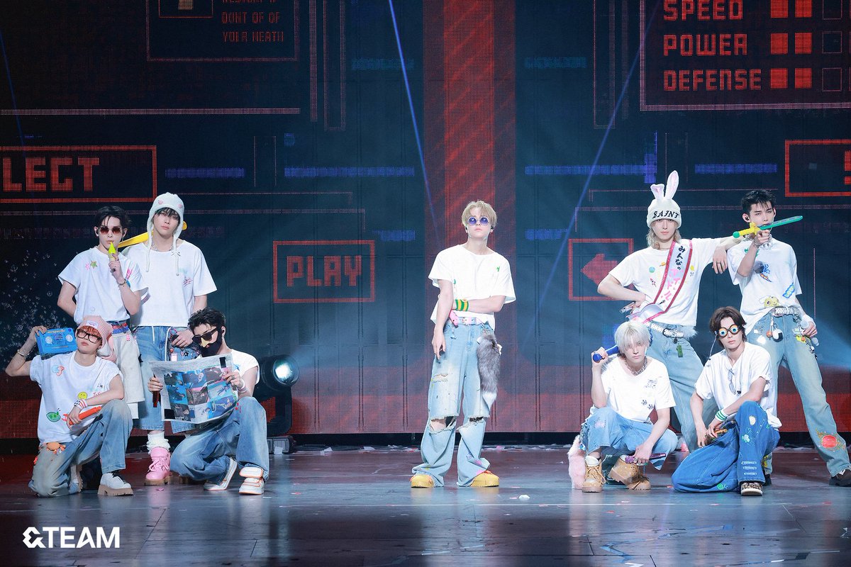 wireless_0's tweet photo. 260727 &amp;TEAM Weverse

https://t.co/dyNR8liyF7 https://t.co/60ahrcI8dQ