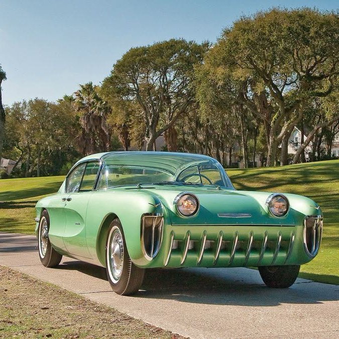 autochat360's tweet photo. One-off '55 Chevrolet Biscayne concept car https://t.co/4gO5U57CiS