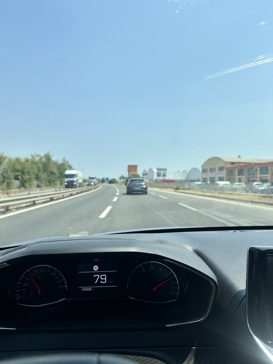 itsmegianx's tweet photo. fine lavoro sempre più sconvolto https://t.co/7lFdwZrO4l