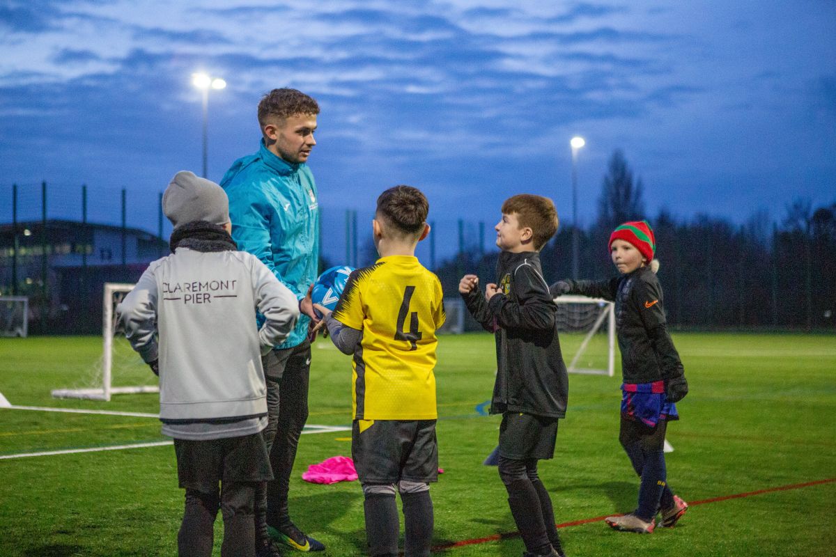 SuffolkFA's tweet photo. Suffolk FA are seeking a number of casual Community Activators to work in Lowestoft...

https://t.co/4p4W7mv7YT

#AThrivingLocalGame https://t.co/yryuIfPb8W