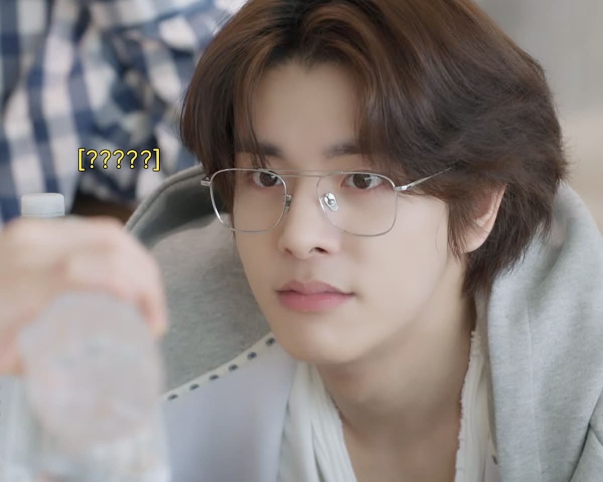 imagoodgirl04's tweet photo. หนุ่มหล่อ เล่นบาส เทสดี มีแฟนใส่แว่น สวย ตัวเล็ก น่ารัก ตามนั้น https://t.co/Wq4giu8J1K