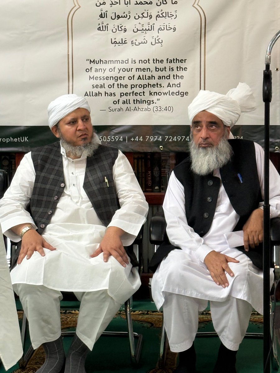 AdilFida's tweet photo. #عوام_مولانا_کے_سنگ
#حق_کی_آواز_جمعیت
#نکے_دا_پروپیگنڈا
#شہدابہانہ_خزانہ_نشانہ
#ذخائر_کے_چور https://t.co/iL4Wycbtbm