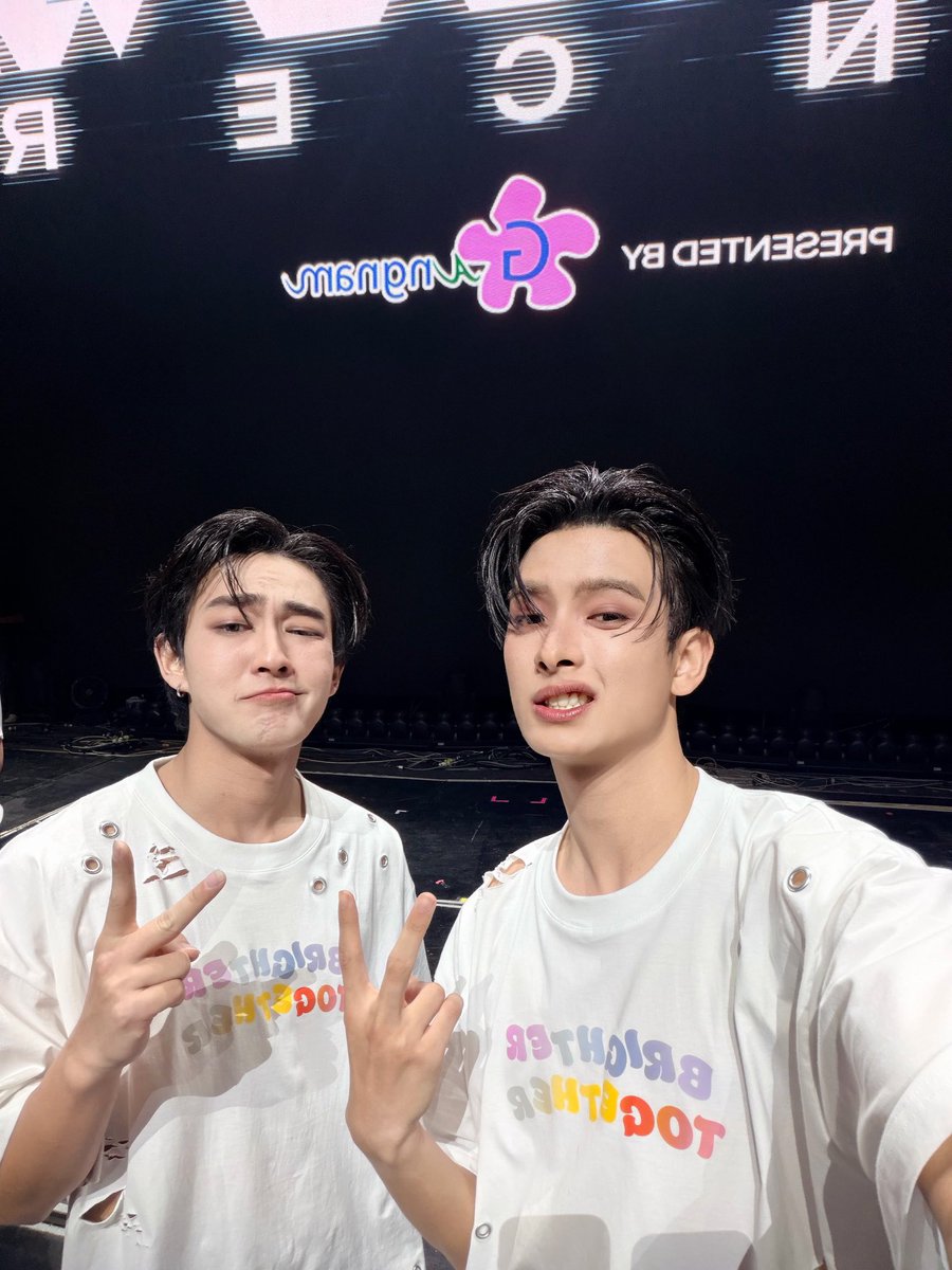 phvieww's tweet photo. กังนัมคลินิก กังนัมคลินิก และ กังนัมคลินิก https://t.co/JyXBqWGozD