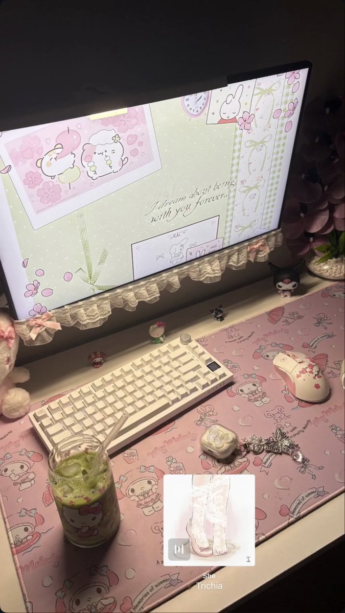 1PrettyClara's tweet photo. Hi 
💋☁️💗🍓💓🌸🪽 https://t.co/RGTlwZ3ZXe