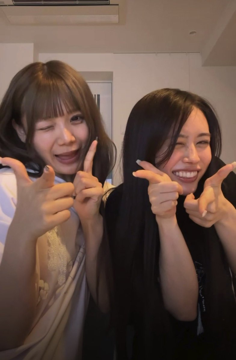 kkay0562's tweet photo. これでノーメイク！？
可愛すぎるんだけど💛❤️
ふりあいが尊すぎる！

#古澤里紗
#佐野愛花 https://t.co/0Q2c8teuyE