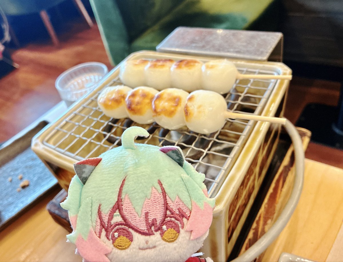 kousiza's tweet photo. 昨日行ってきた！
時間の関係でかき氷とどら焼きは諦めた(お腹的にはいけそうだった) https://t.co/QkR5T0dwRA