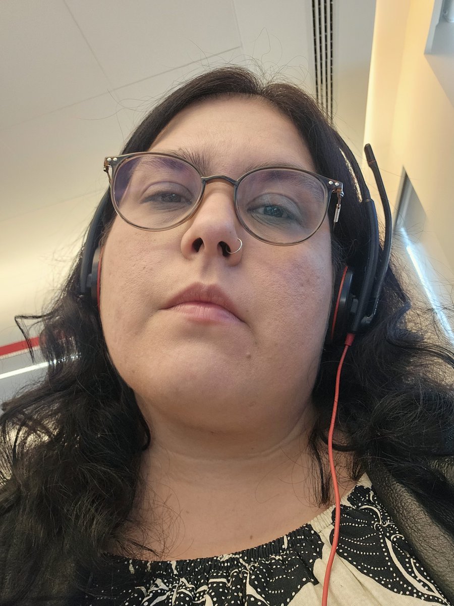 dudaamorim's tweet photo. ouvindo o álbum novo do Jão assim com os olhinhos marejados https://t.co/KIxxpoDwqt