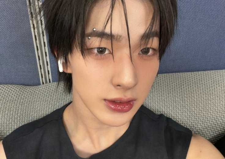 𓈒 𓏼 🗯️ ̣̣ ۟ ruva. ﹒ tweet media