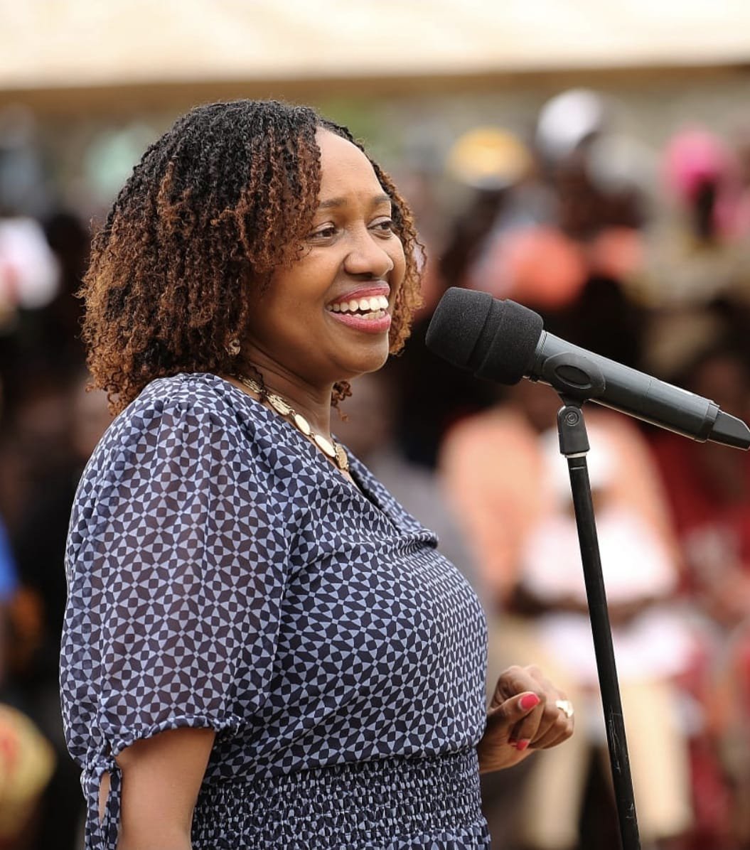 MohaaHassa6560's tweet photo. Gov @susankihika is delivering on her promise to restore dignity to our healthcare workforce.
With 1,367 health workers already promoted and more set to benefit, Nakuru is building a motivated workforce that will deliver better healthcare for all.
#FocusedOnServiceDelivery https://t.co/NASSAnbHPj