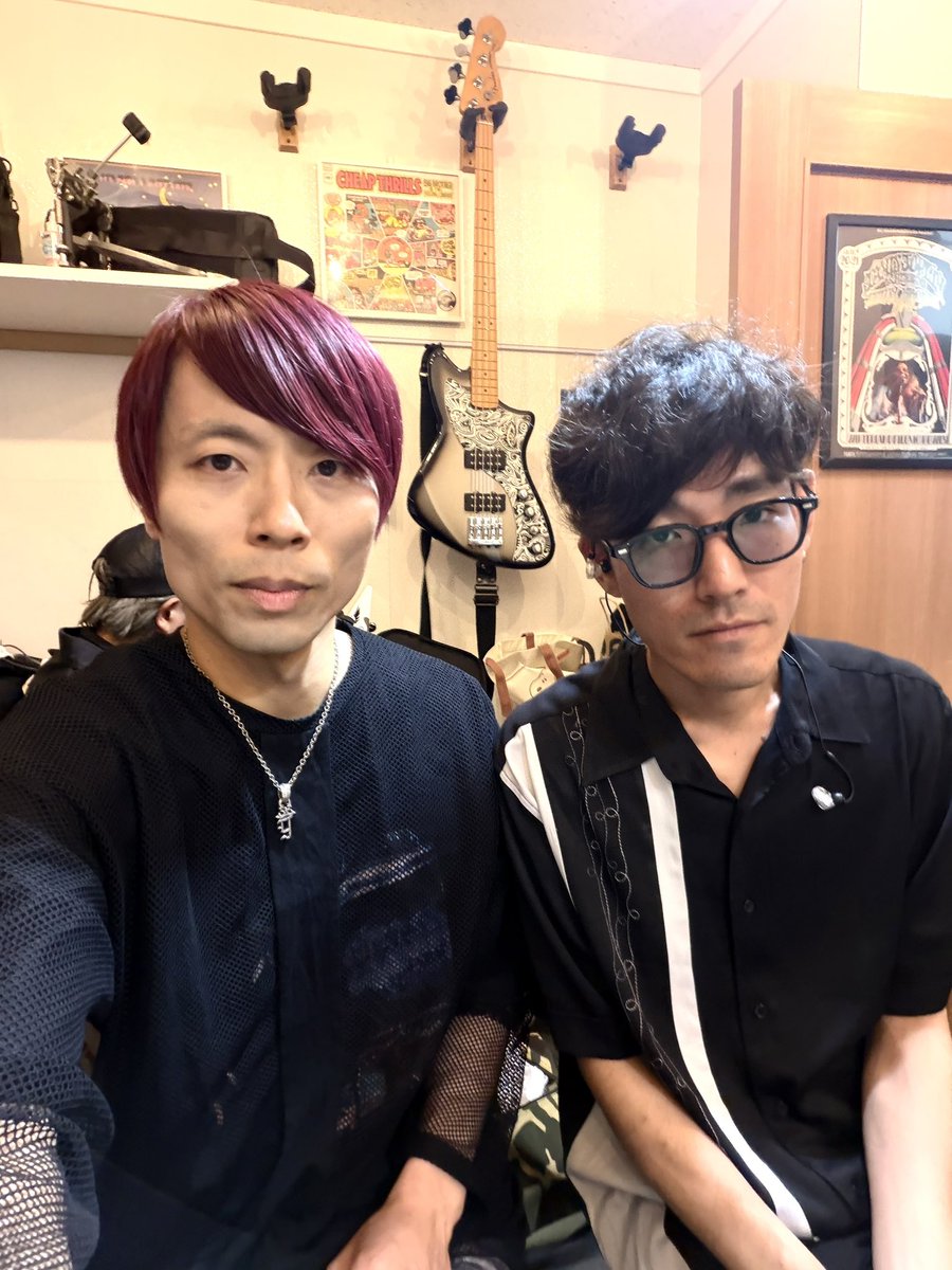 Yui_basssist's tweet photo. 7/26 中目黒SPARK JOY
DapDaN-打弾-
ありがとうございましたー🙏

先週観に行った
黒夢のライブ熱が覚めやらず
珍しくカヴァーからスタート😁

楽しい1日でした��

サポートドラムのハジメくん
共演した皆様、スタッフの皆様
ご来場&amp;配信を観てくれたあなた

1日本当にありがとうございました！ https://t.co/UfdIvqGr7F