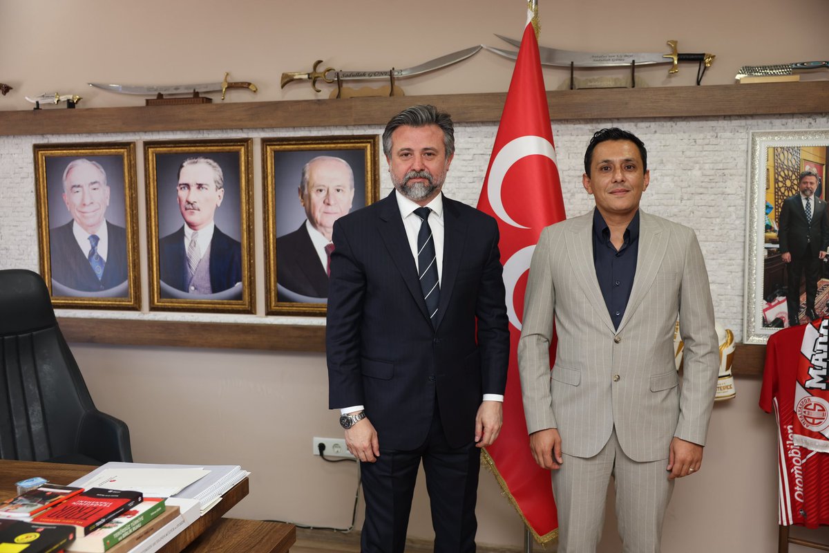 mhpantalyail's tweet photo. Milliyetçi Hareket Partisi Manavgat İlçe Başkanımız Hakan Rehber Bey ve Yönetimi, İl Başkanımız Sn. Sadullah Güneş Bey’i makamında ziyaret etti.

Nazik ziyaretleri için teşekkür ederiz.

#MilliyetçiHareketPartisi #MHPAntalyaİlBaşkanlığı #MHP #Antalya #SadullahGüneş https://t.co/Y3tumUm6pY
