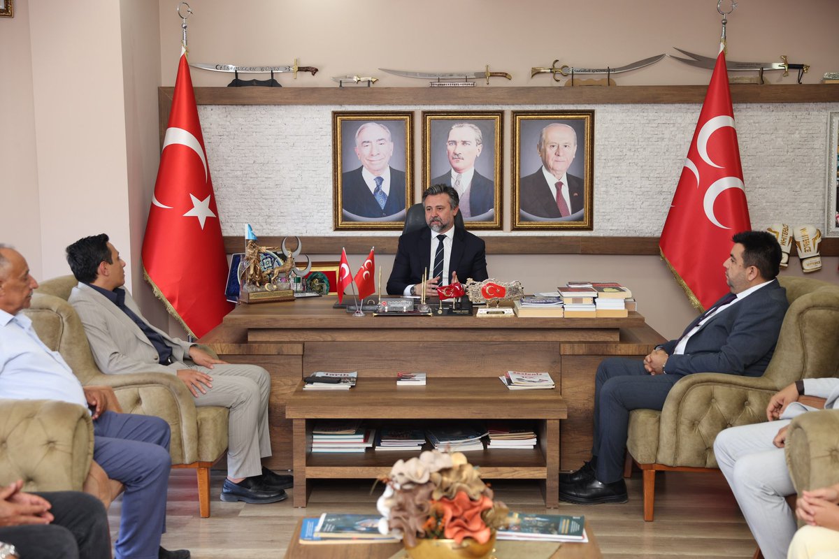 mhpantalyail's tweet photo. Milliyetçi Hareket Partisi Manavgat İlçe Başkanımız Hakan Rehber Bey ve Yönetimi, İl Başkanımız Sn. Sadullah Güneş Bey’i makamında ziyaret etti.

Nazik ziyaretleri için teşekkür ederiz.

#MilliyetçiHareketPartisi #MHPAntalyaİlBaşkanlığı #MHP #Antalya #SadullahGüneş https://t.co/Y3tumUm6pY