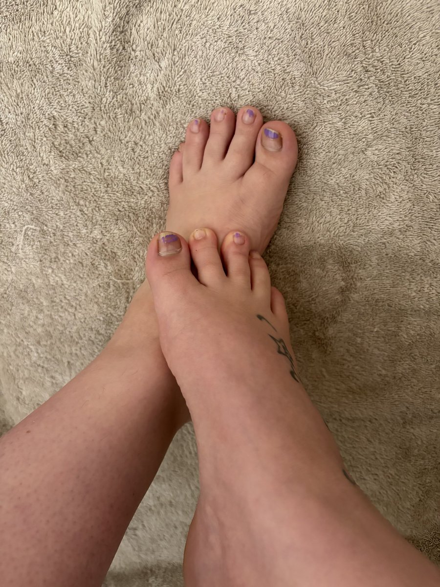 crush_sole's tweet photo. #feetcontent #feetpics #payformypedi #footfetish https://t.co/ZDEZNrvBrT