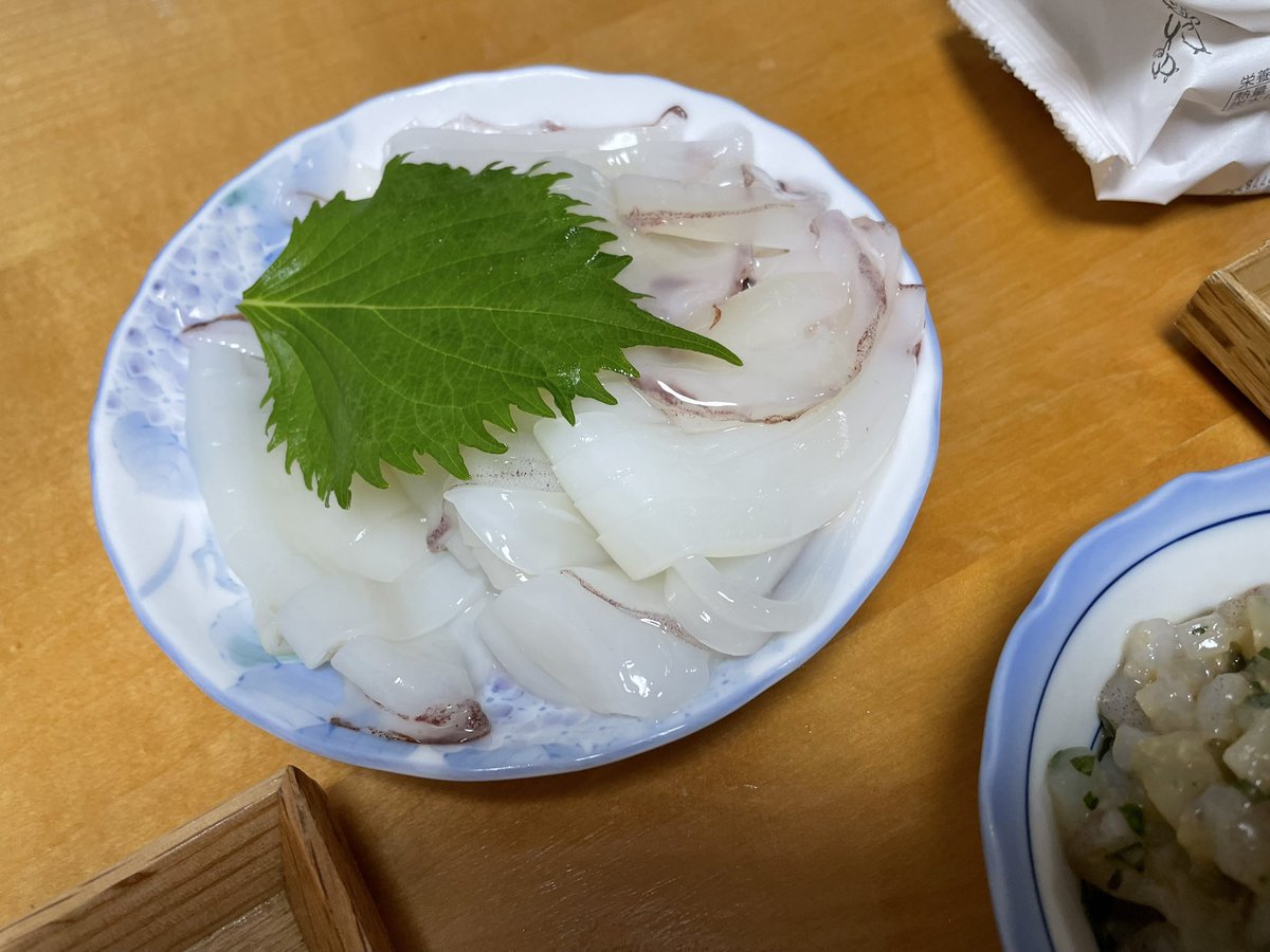 _i___s___s___i_'s tweet photo. 自分で釣ったイカが美味い😡😡😡💢💢💢😡😡💢🦑🦑🦑 https://t.co/oxoGeaZs7M