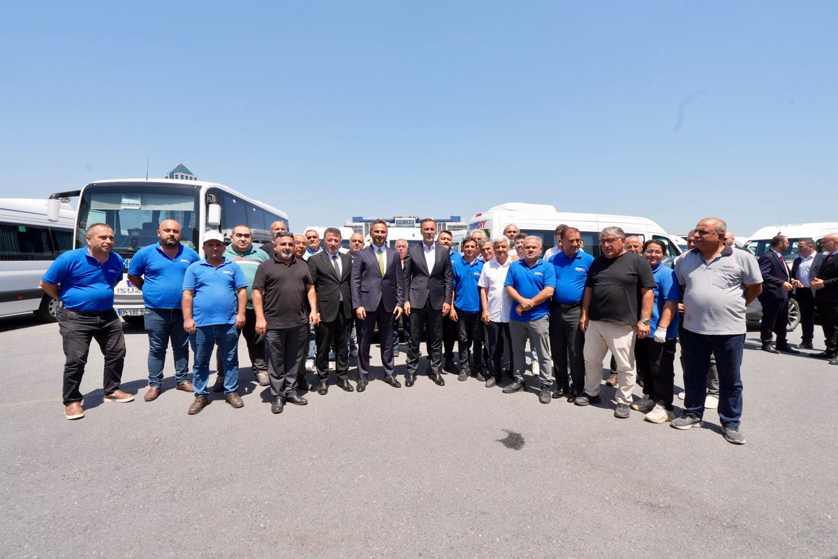BBvolkanyilmaz's tweet photo. Sektörünün önde gelen firmalarından TRANSAY Taşımacılık A.Ş.’yi ziyaret ettik. İl Başkan Yardımcımız Gökhan Aydın şahsında tüm TRANSAY ailesine başarı ve kolaylıklar dilerim. https://t.co/lDKJ2HQO34