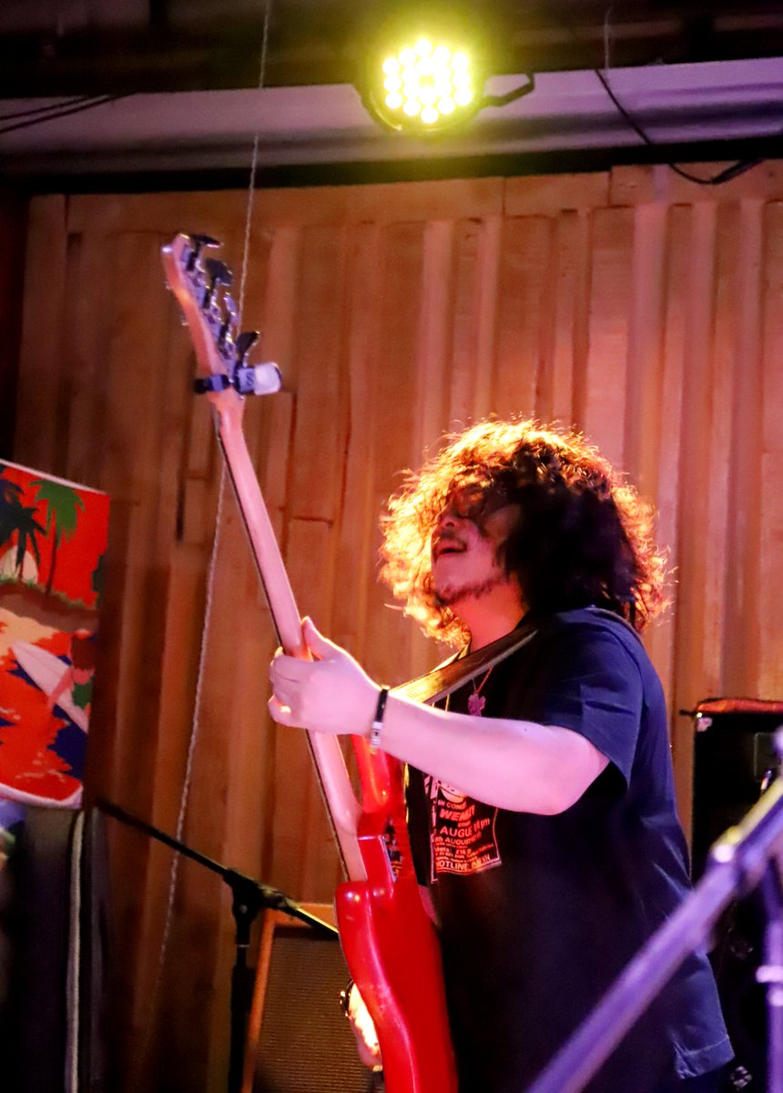 indieinsomnia's tweet photo. 20260726 서울전자음악단 Seoul Electric Band - 클럽 빵
https://t.co/hOMGItCMx9 https://t.co/bFbfD1de6y