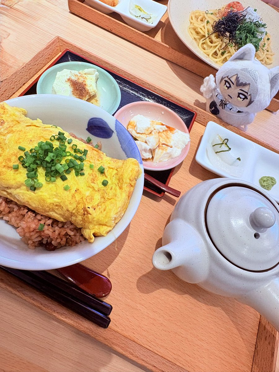 3kan_winter's tweet photo. ちみきたさん、おいしいごはんだよ https://t.co/FXpVab6P3U