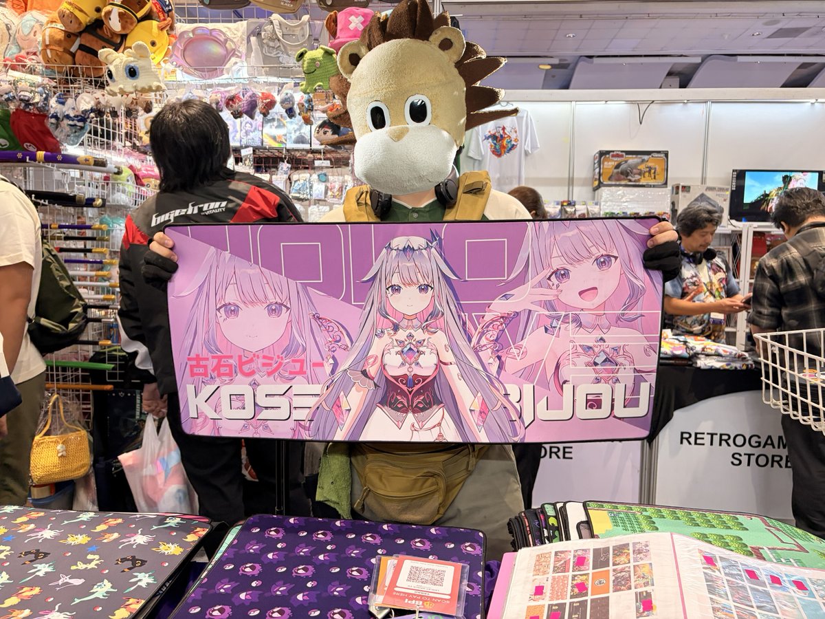 MisterLion68's tweet photo. This is my very first post for this cosplay account so I am going to bless my feed with the glory of none other than Koseki Bijou! Got this custom mouse mat of Biboop from a convention!

#bijouwled https://t.co/d8hk7jlwpm