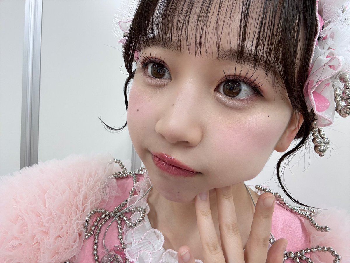 k_fz0328's tweet photo. 05￤愛知￤松本かれんちゃん👼🏻🎀🤍

ふるっぱーのお友達を作りたくて始めました.⋆𝜗𝜚

最近現場に行くようになったのですが、普段からお話できたり、現場でお話できる方と仲良くなりたいです୨୧ 

♡or↻でお迎え行きます⋆˚ʚɞ
よろしくお願いします！

 #FRUITSZIPPER
 #ふるっぱーと繋がりたい https://t.co/QmHfDyIIOQ