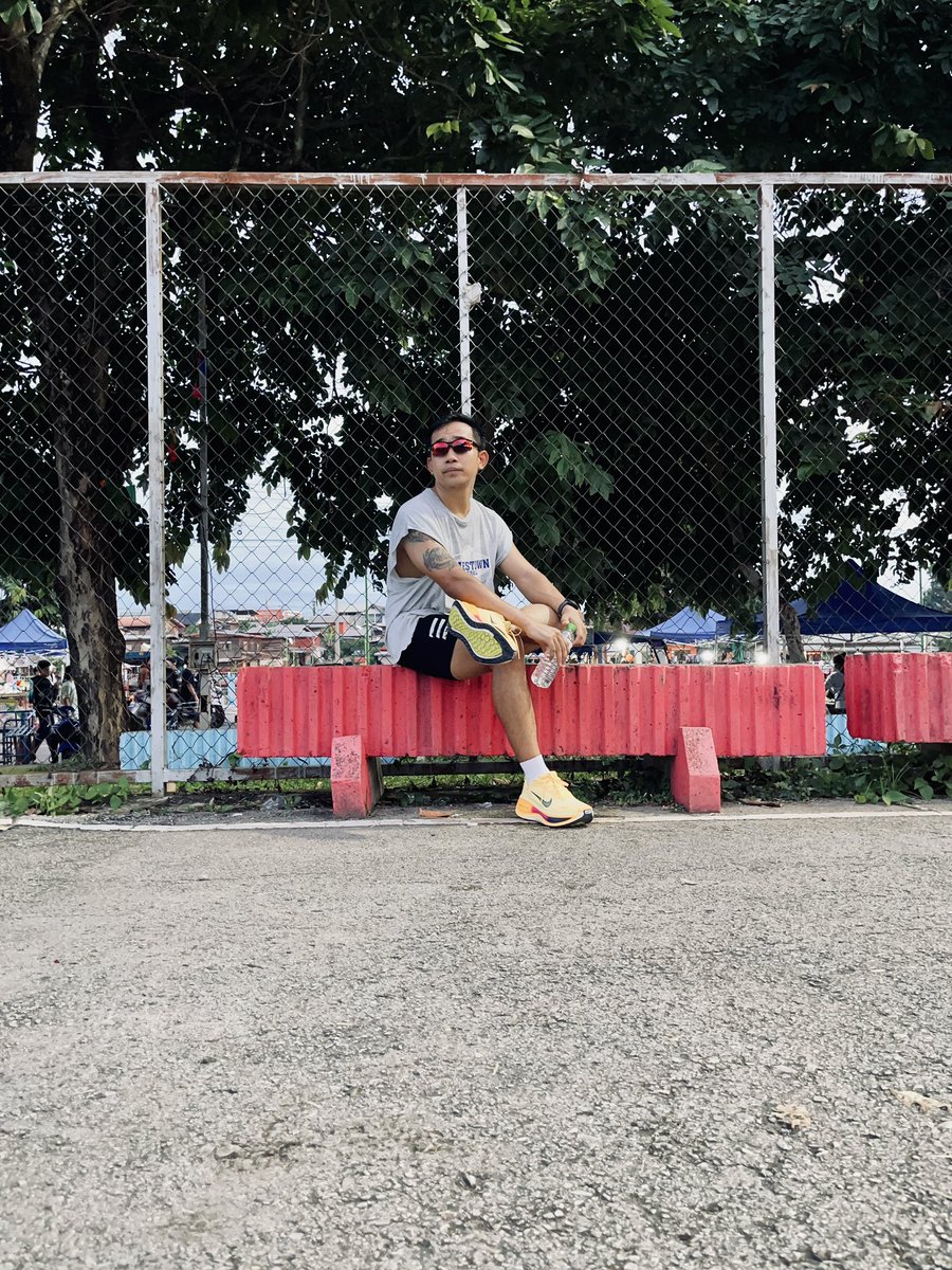 G2P_1994's tweet photo. เบาๆ วันจันทร์ 💛

#RunclubReally ?? #recoveryrun https://t.co/VAAdXN6RzF