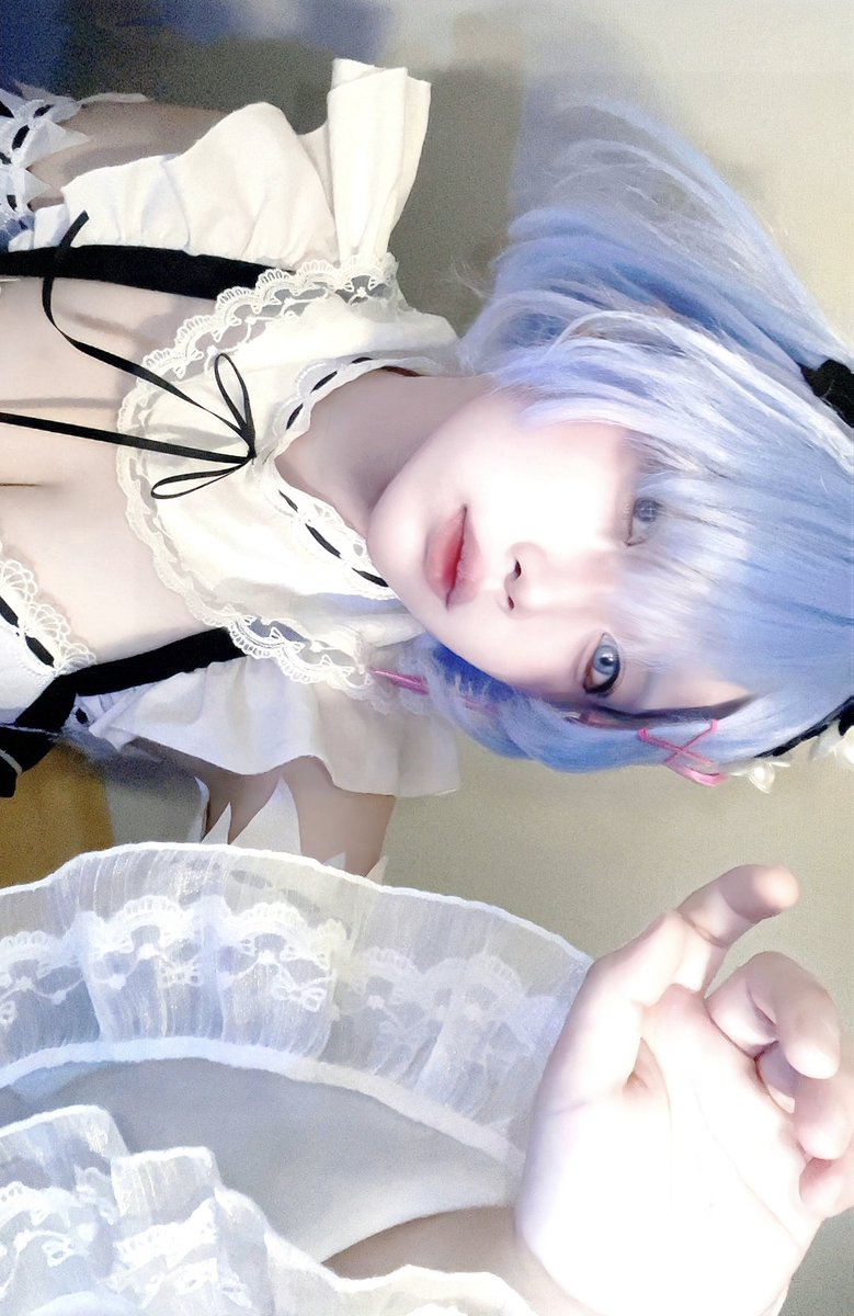 jumeogbab2395's tweet photo. 願わくば、レムがいなくなったことを知ったとき、彼の心にさざ波が起こることを。

#rezero #リゼロ #レム #コスプレ https://t.co/YKblhQW08O
