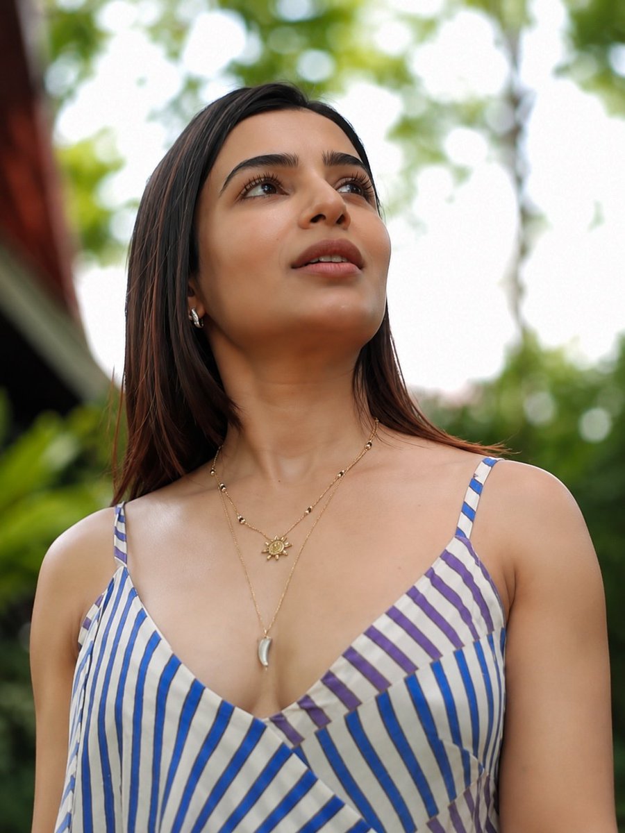 Teamtwts2's tweet photo. Our Pretty Glam Doll @Samanthaprabhu2! 😍

🔗 https://t.co/XDLeCResDo 

#Samantha #SamanthaRuthPrabhu https://t.co/oVpW8aRh3o