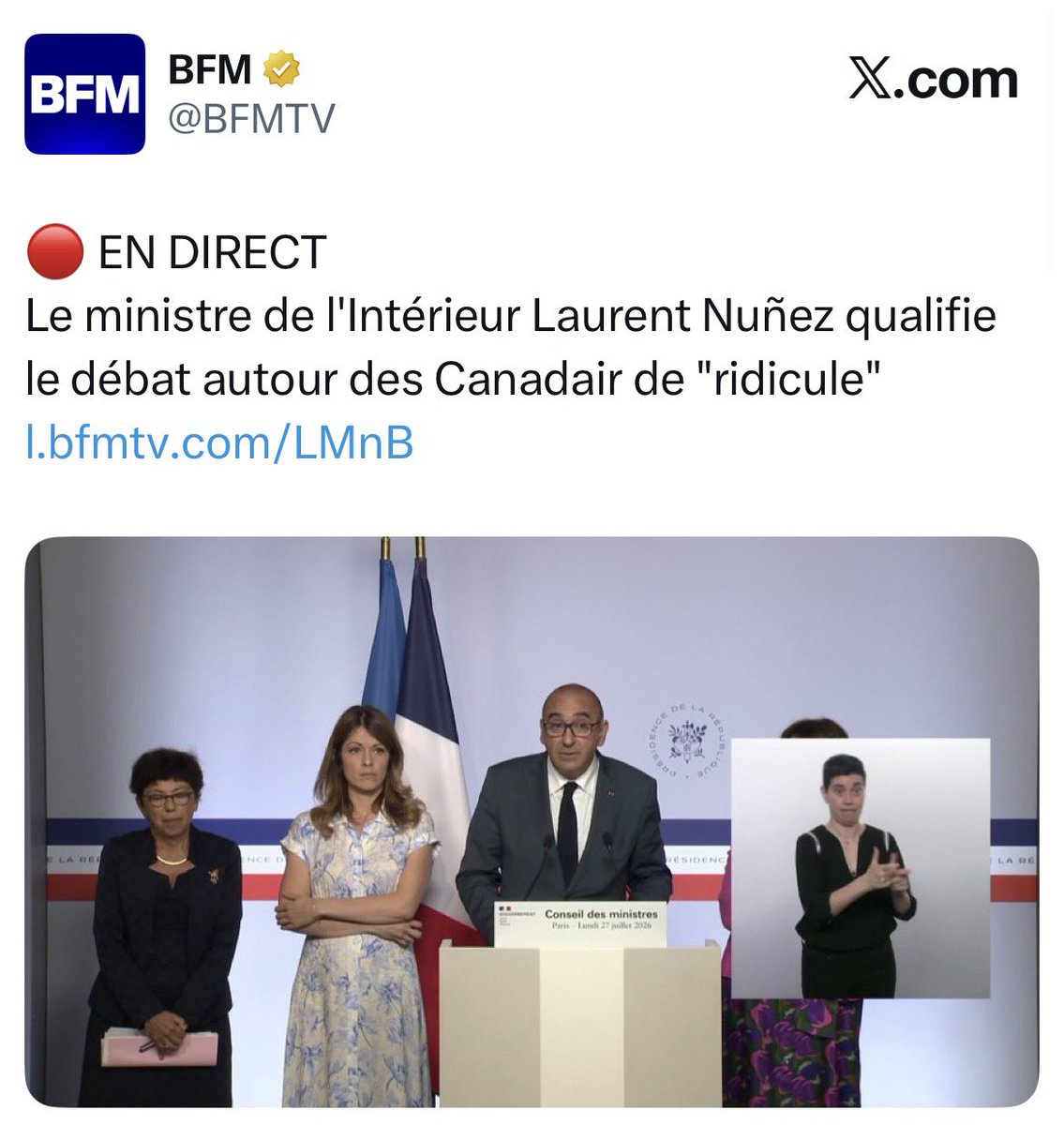 realmarcel1's tweet photo. Il faudra juger ces clowns https://t.co/AlGRCdVASo