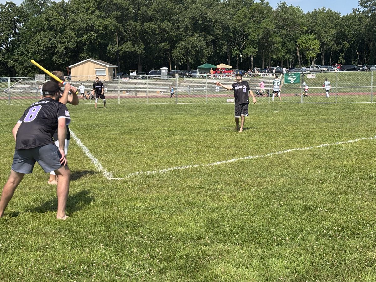 maplecitymagic's tweet photo. After going 4-0 in Pool Play, we won our Round of 32 game before falling in the Sweet 16 to the Newts. 

Congrats to @W_G_III + @BLTBterry &amp; the rest of @WooCrewWiffle on winning the Cup! 

Thank you to Bob, Koby, Jennifer &amp; @HometownCup for an amazing celebration of Migley! https://t.co/pOkjcI8nBe