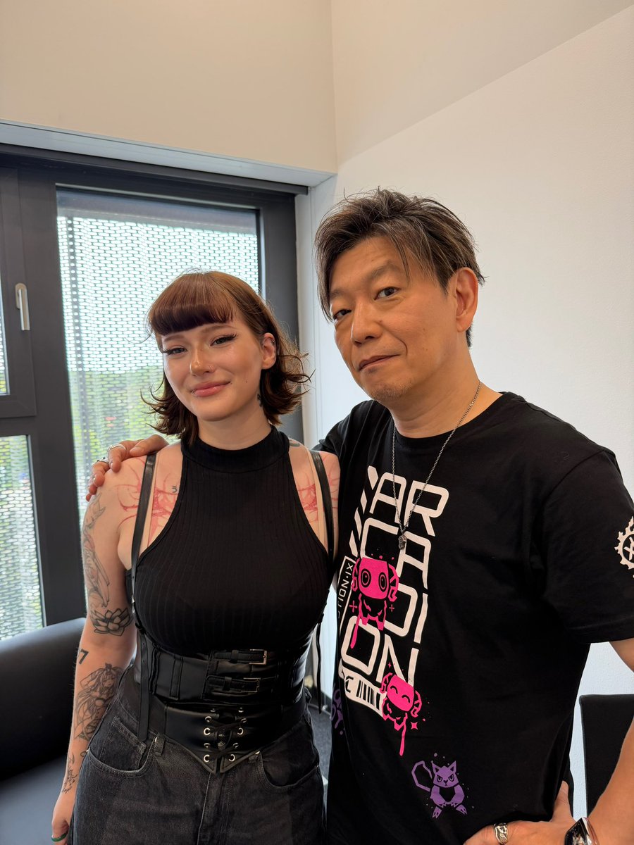 KaSabishi's tweet photo. I had the honor to be part of the Makeup Team yesterday at the Final Fantasy XIV Fan Festival and it was a blast !!!~ I met so many wonderful people 💞🫶🏻 Hopefully until next time 🥰 #finalfantasy14 #ffxiv #THEPRIMALS #PRIMALS https://t.co/6ZRzje0hp2