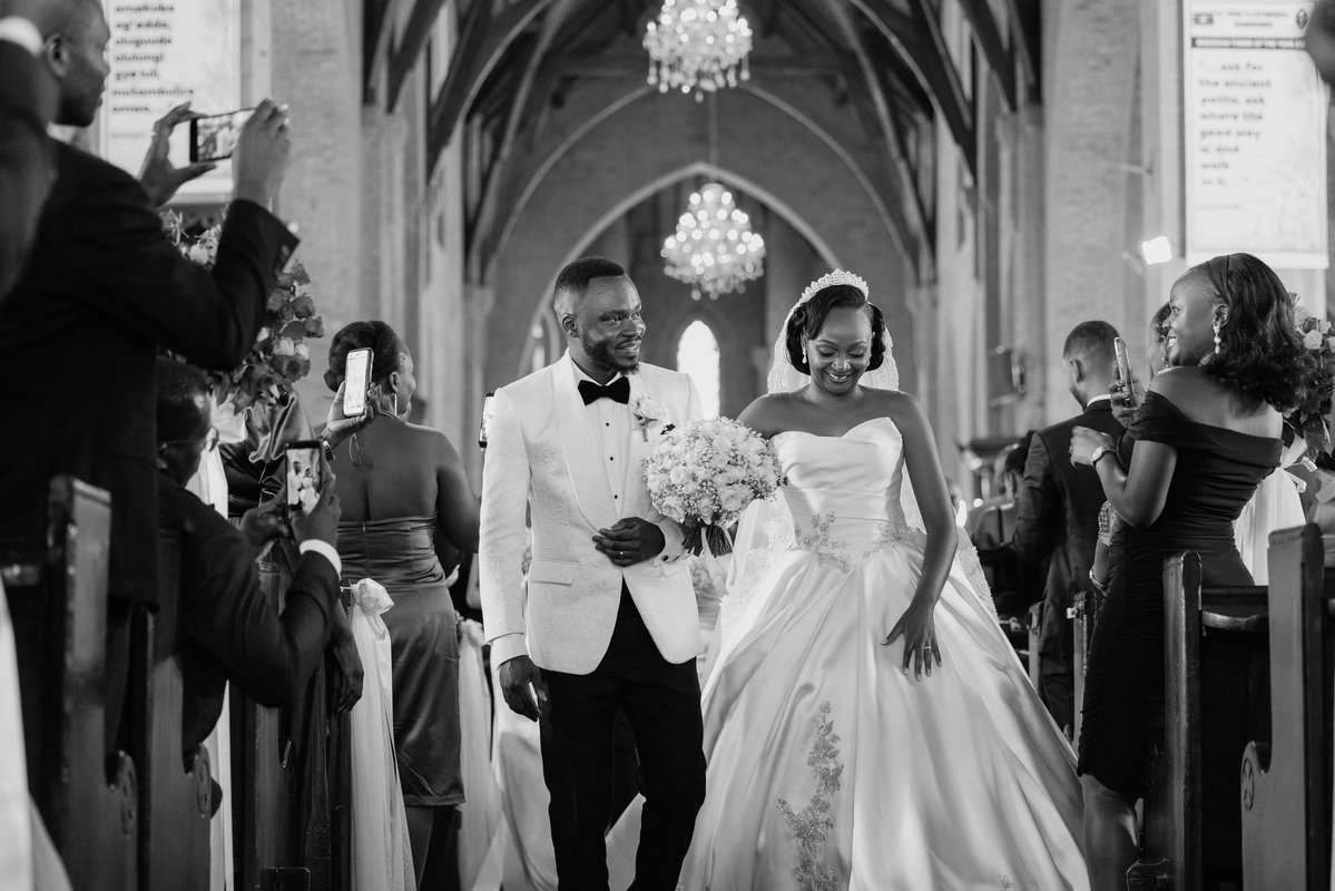 236Events's tweet photo. A soft love. A sweet love. A safe love. Jesse and Priscilla choose forever together ❤️
#romance #236Events #weddingphotography https://t.co/mZOxWHqcFn