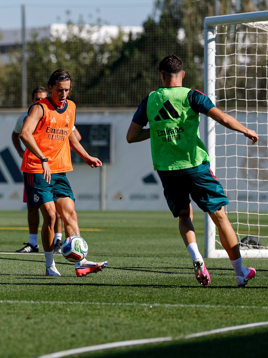 Real Madrid C.F. 🇬🇧🇺🇸 tweet media