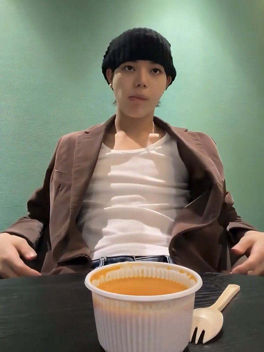 Jymlngshott's tweet photo. okay… 댐 https://t.co/YBrdui4nTj