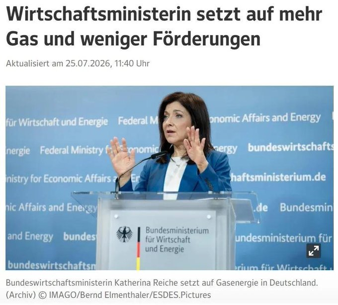 Philipp_Ritual's tweet photo. Kann man Katherina Reiche endlich rauswerfen? Danke. https://t.co/gY16UkEuio