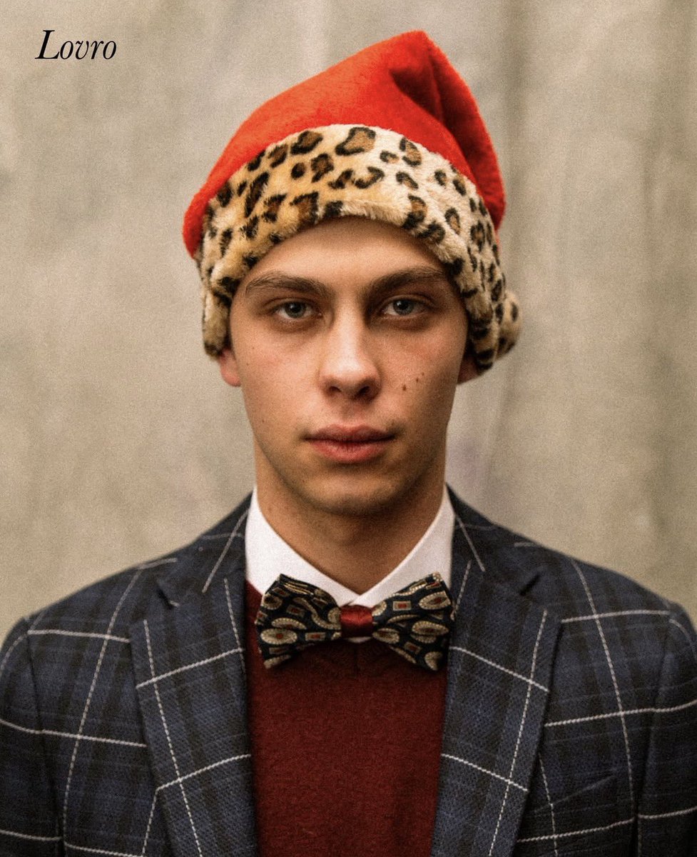 lunetokenz's tweet photo. leopard print twins??? does this confirm best buds in s4? https://t.co/FQfPBun4Bw